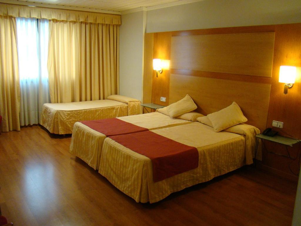 Hotel Reconquista Alcoy Δωμάτιο φωτογραφία